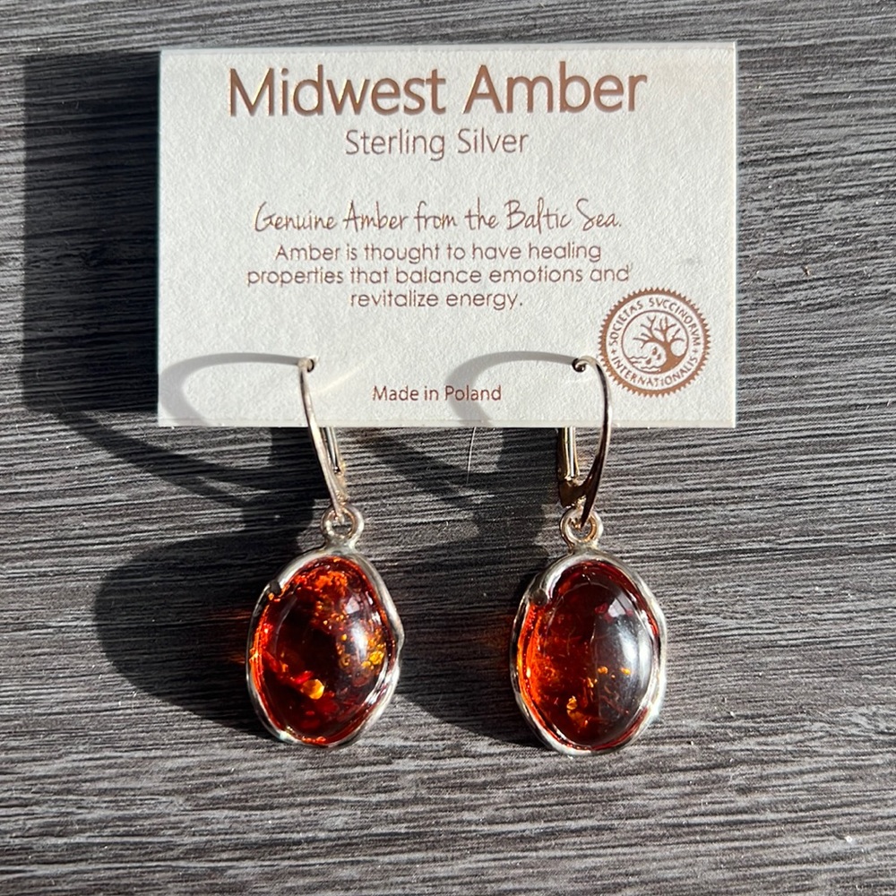 Midwest amber dangle earring
